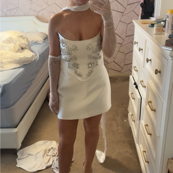 Everly Mini Bridal Dress by Rosie Etienne - Picture 3 of 3